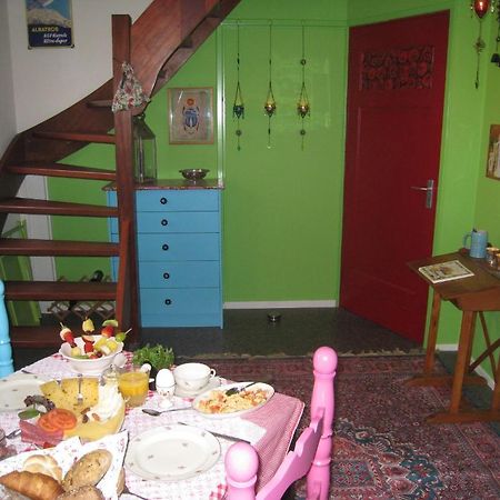 Janz Bed & Breakfast Capelle aan den IJssel Eksteriør bilde
